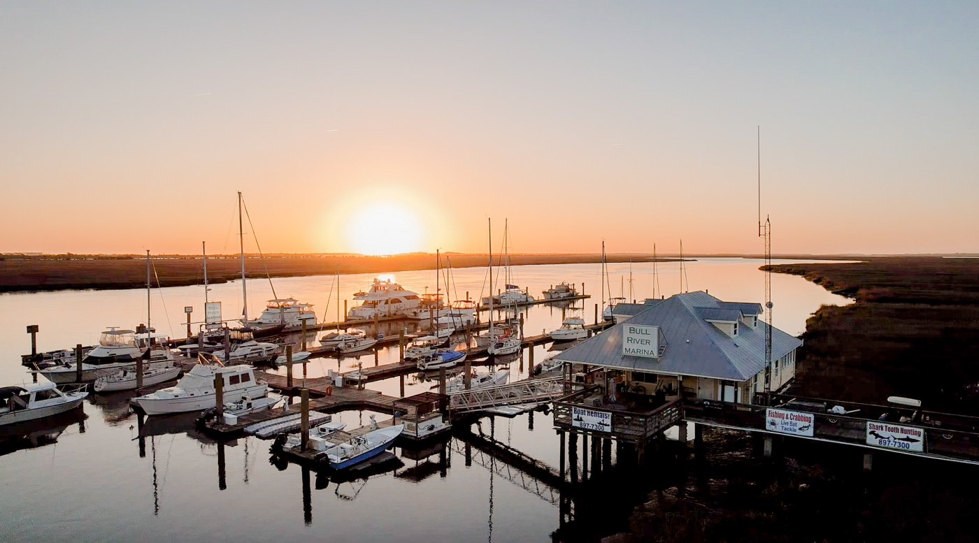 Bull River Marina photo 1